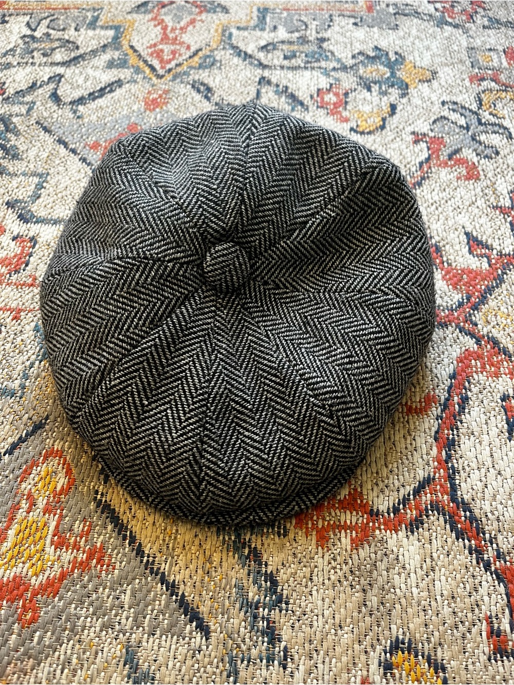 Herringbone Newsboy Cap in Black and Gray Epoch L